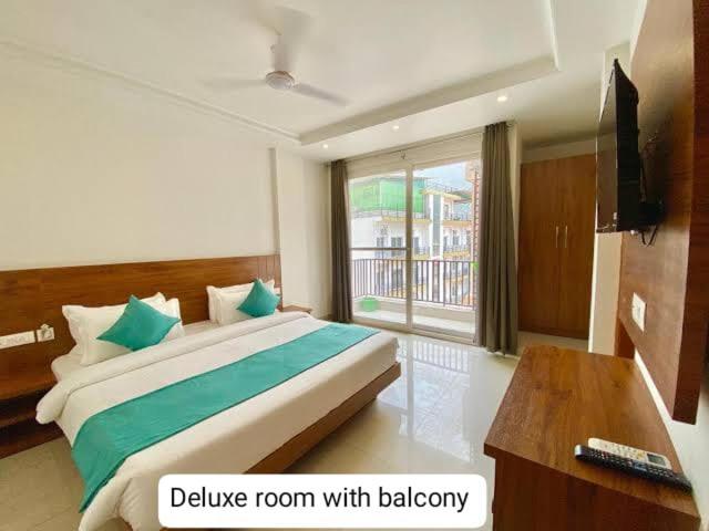 Triple One Hotel Tapovan Rishikesh,Near Laxman Jhula Exterior foto